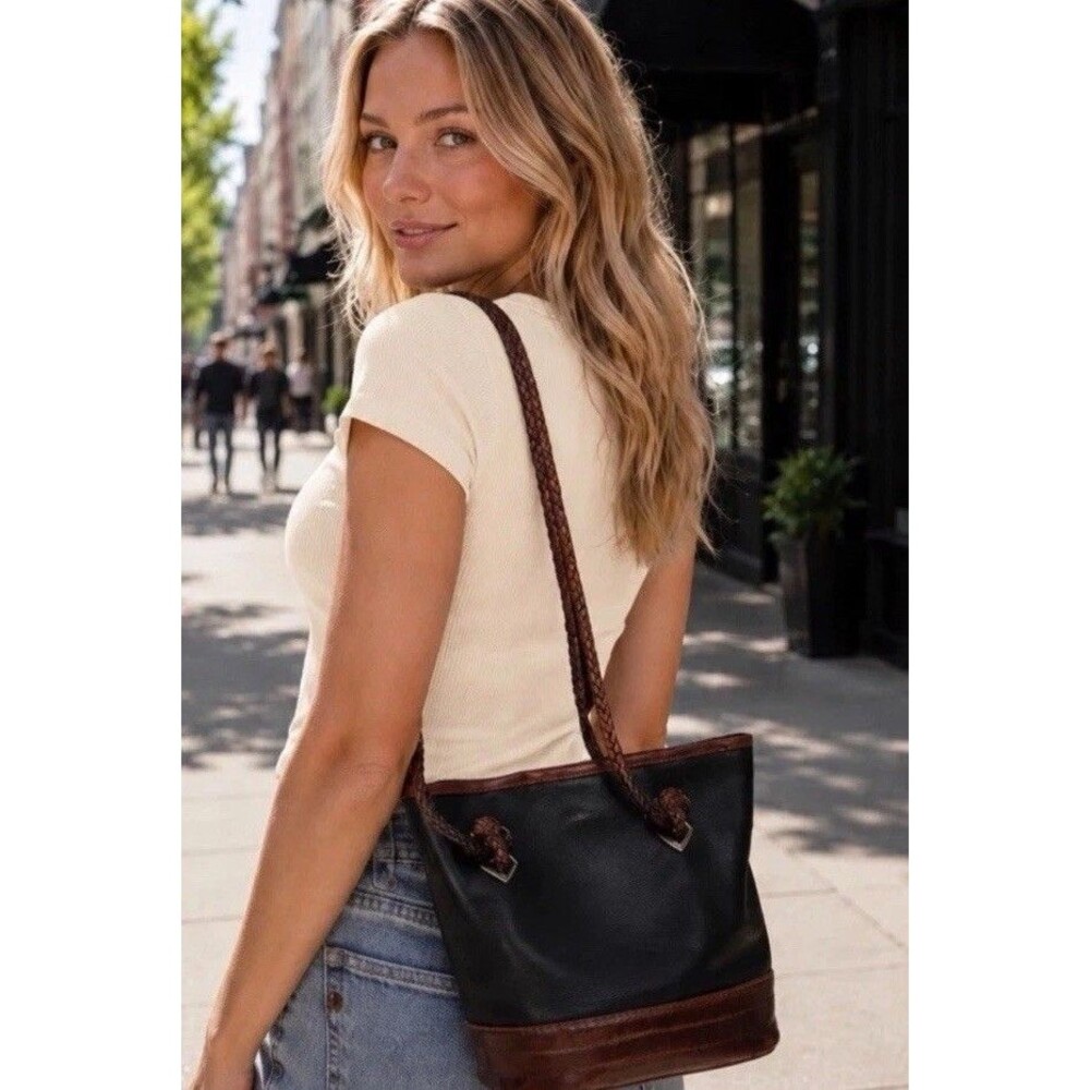 Brighton Classic Black Leather Bucket Shoulder Bag Caroline Queen of Hearts Line